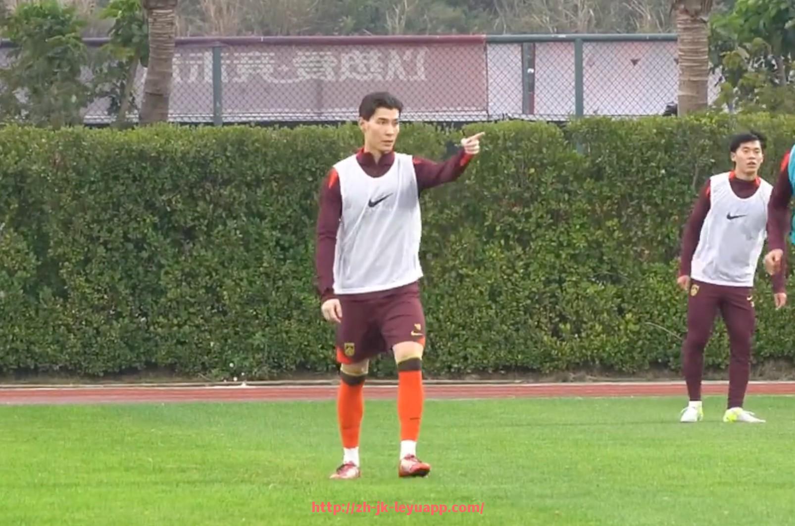 乐鱼体育入口-梅西如何评价意甲球队？盘点他说过的那些话